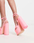 Фото #4 товара Public Desire Wide Fit Leo Edition knotted platform sandals in pink patent