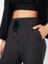 Фото #4 товара High-Waisted CloudMotion Joggers