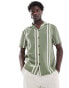 River Island revere collar shirt in green stripe grün, S - Chest 35-37 - фото #2