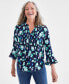 Фото #1 товара Women's Printed Pintuck Ruffle Sleeve Top, Regular & Petite, Created for Macy's