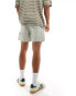 Фото #2 товара ASOS DESIGN slim cargo short with patch in sage