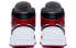 Фото #5 товара Jordan Air Jordan 1 mid "chicago" 减震防滑耐磨 中帮 复古篮球鞋 男款 红白黑 / Кроссовки Jordan Air Jordan 554724-173