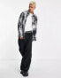 Фото #2 товара Reclaimed Vintage oversized twill shirt in black and white print