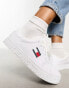 Фото #8 товара Tommy Jeans cool essential sneakers in white