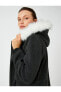 Фото #2 товара Пальто женское Котон с поясом и плюшевыми деталями