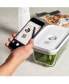 Фото #5 товара Контейнер для пищевых продуктов Zwilling fresh & Save Vacuum Glass Starter Set