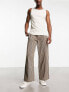 Фото #1 товара COLLUSION textured trouser in brown