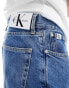 Calvin Klein Jeans authentic straight jeans in mid wash Mittelblauer Denim, W36 L32 - фото #2