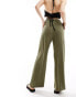 Miss Selfridge linen blend pull on wide leg trouser in khaki Зеленый, 36 - фото #3