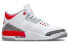 Фото #3 товара Jordan Air Jordan 3 retro "fire red" 耐磨 中帮 复古篮球鞋 男女同款 火焰红白 2022复刻版 / Кроссовки Jordan Air Jordan DN3707-160