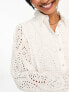 Фото #7 товара YAS broderie shirt with scalloped cuffs in white - WHITE