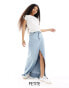 ONLY Petite denim maxi skirt with frayed hem in blue Голубой, 32 - фото #1