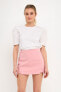 ფოტო #4 პროდუქტის Women's Mini Ruffle Puff Sleeve T-Shirt