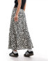 Фото #6 товара Vero Moda elasticated waistband maxi skirt in mono floral