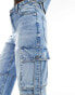 Фото #2 товара Bershka cargo jeans in light wash blue