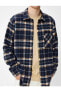 Фото #5 товара Рубашка мужская Koton Классический воротник с деталями кармана и длинными рукавами