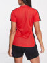 Nike Football – Academy Dri-FIT – T-Shirt in Rot mit Bahneneinsatz