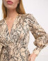 Фото #4 товара River Island snake print tie waist blouse in beige