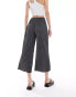 Фото #4 товара ASOS DESIGN Tall plisse wide trouser culottes in polka dot