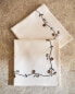 Floral embroidery napkins (pack of 2)