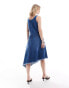 Urban Revivo asymmetric denim shift dress in mid blue wash Синий, XS - EU 34 - фото #3