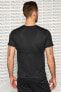Фото #3 товара Беговая черная футболка Nike Breathe для дышащих