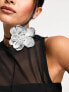 Фото #1 товара ASOS DESIGN choker necklace with metallic silver corsage detail