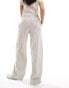 Фото #2 товара Pieces tailored wide leg trousers in light grey