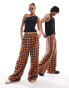 COLLUSION Unisex check wide leg trousers in orange Оранжевый, S - фото #2