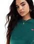 Levi's perfect small batwing logo t-shirt in green grün, S - фото #3