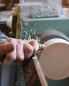 Hängelampe aus Walnuss- und Zirbenholz