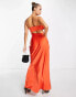 ASOS DESIGN – Maxikleid aus Satin in Hot Orange mit geraffter Brustpartie und asymmetrischem Zierausschnitt