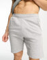 Hummel – Legacy – Shorts in Grau