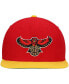 ფოტო #2 პროდუქტის Men's Red, Yellow Atlanta Hawks Hardwood Classics Team Two-Tone 2.0 Snapback Hat