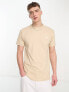 Obey – T-Shirt in Beige mit großem Logoaufdruck hinten