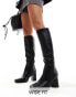 Фото #1 товара SEQWL Wide Fit – Kniehohe Stiefel in Schwarz mit Blockabsatz, weite Passform