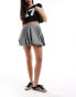 Фото #4 товара Miss Selfridge puffball mini skirt in mono check