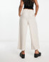 Фото #2 товара ASOS DESIGN pleated tapered trousers with linen in stone