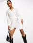 Фото #2 товара Miss Selfridge poplin wrap shirt dress in white