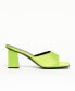 Фото #2 товара Women's Jennifer Block Heels Mule Sandals - Extended sizes 10-14