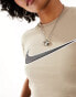 Фото #4 товара Nike Streetwear baby tee in light brown