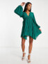 Фото #4 товара ASOS DESIGN Petite v front trim detail pleated dobby mini dress in forest green