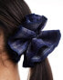 My Accessories frill oversized scrunchie in blue check BLAU - фото #2