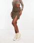 Фото #6 товара Urban Revivo mini cargo skirt in brown