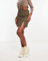 Фото #3 товара Urban Revivo mini cargo skirt in brown