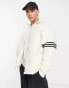 Фото #1 товара adidas Originals Neuclassics 3 stripe quilted jacket in white