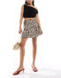 Фото #4 товара New Look satin mini skirt in leopard