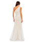 ფოტო #4 პროდუქტის Women's Lace Embellished Feathered One Shoulder Gown