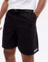 Фото #2 товара New Look relaxed fit shorts with clip belt in black