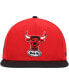 ფოტო #4 პროდუქტის Men's Red, Black Chicago Bulls Hardwood Classics Team Side Fitted Hat